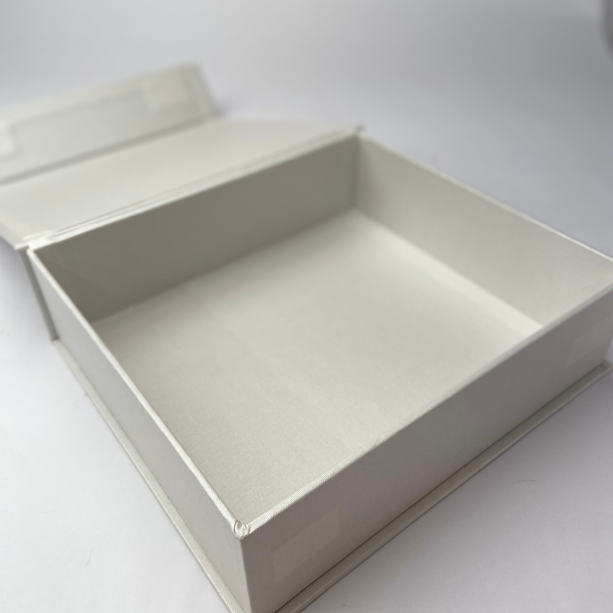 Luxury Personalised Wedding Keepsake Box - My Guest Book