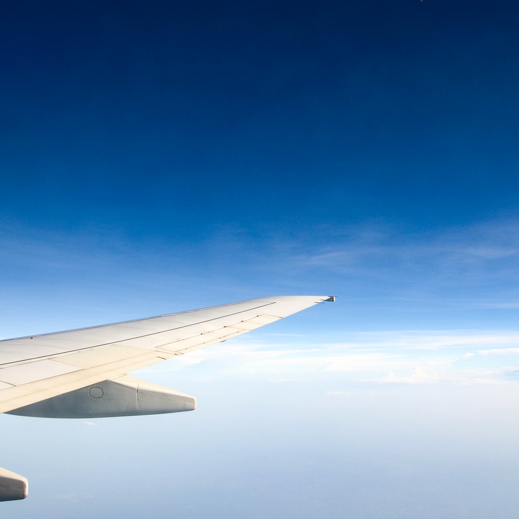 blog-image-blue-sky-plane-wing
