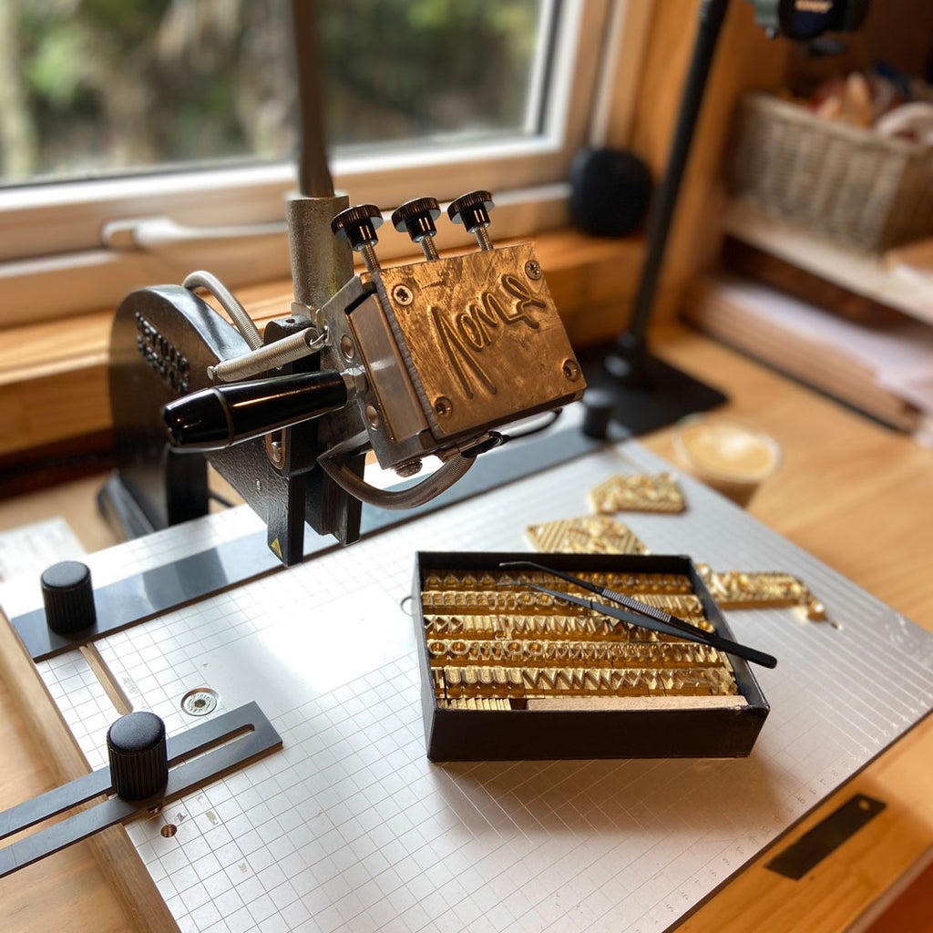 hot foiling machine and brass type for book binding